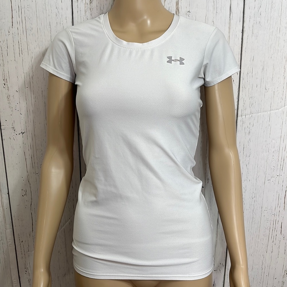 Under Armour Fitted Blouse